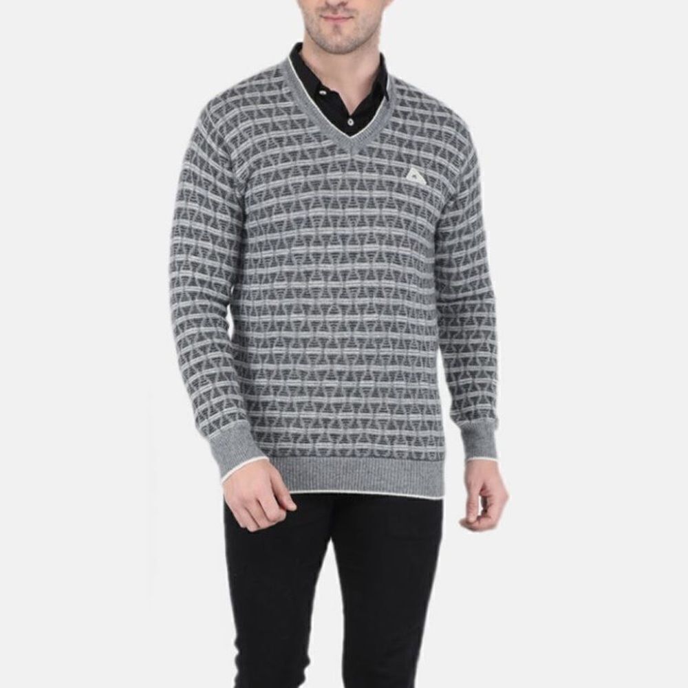 Monte Carlo NWT Lambswool Gray Sweater 44